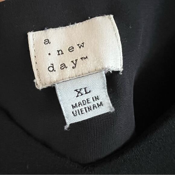 A New Day Black V Neck Slip Style Layering Tank XL - Picture 4 of 6